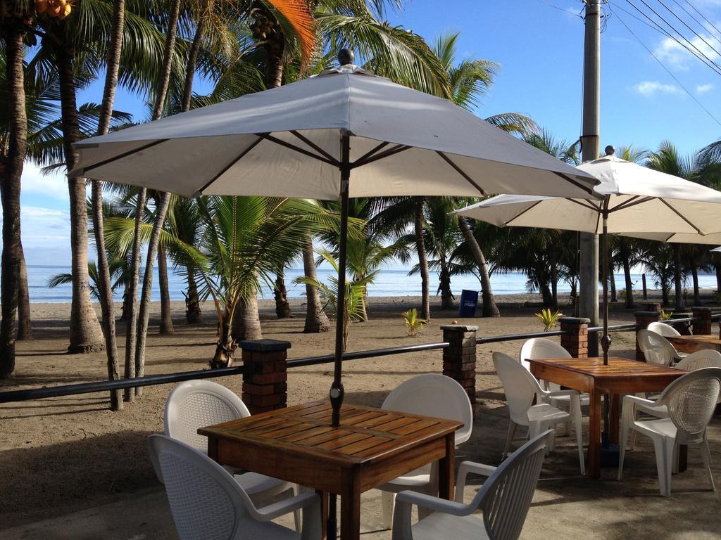 Hotel Y Restaurante Cesar Mariscos Tela Buitenkant foto