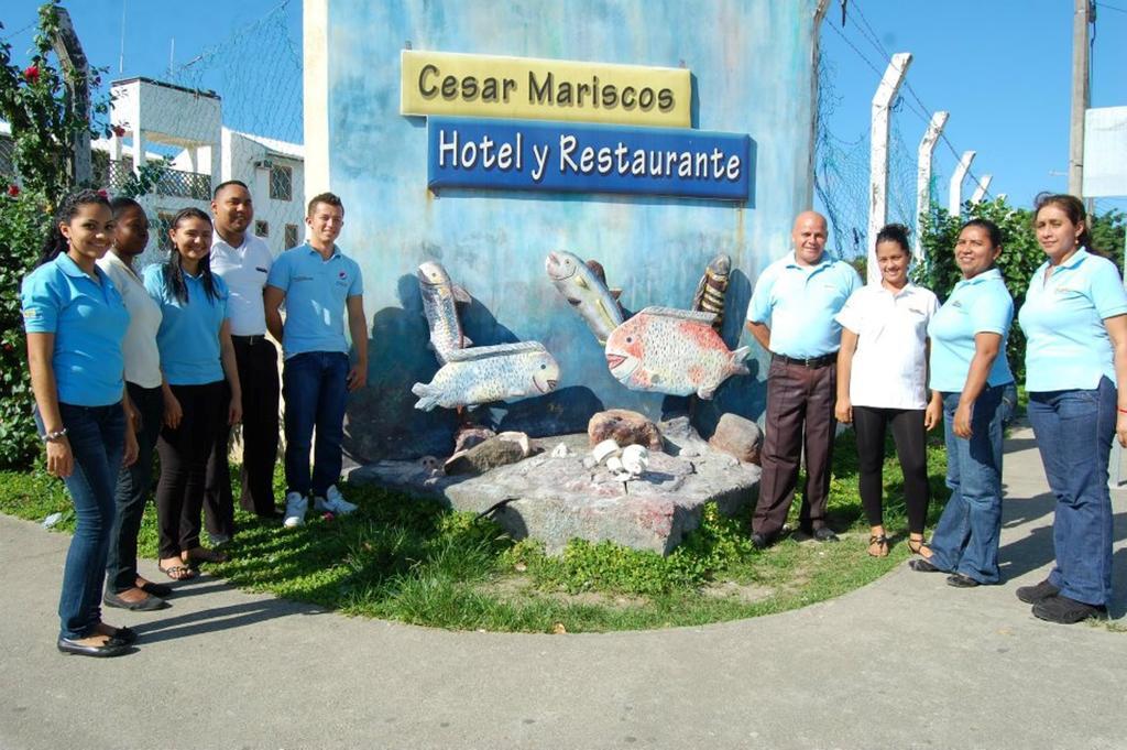 Hotel Y Restaurante Cesar Mariscos Tela Buitenkant foto